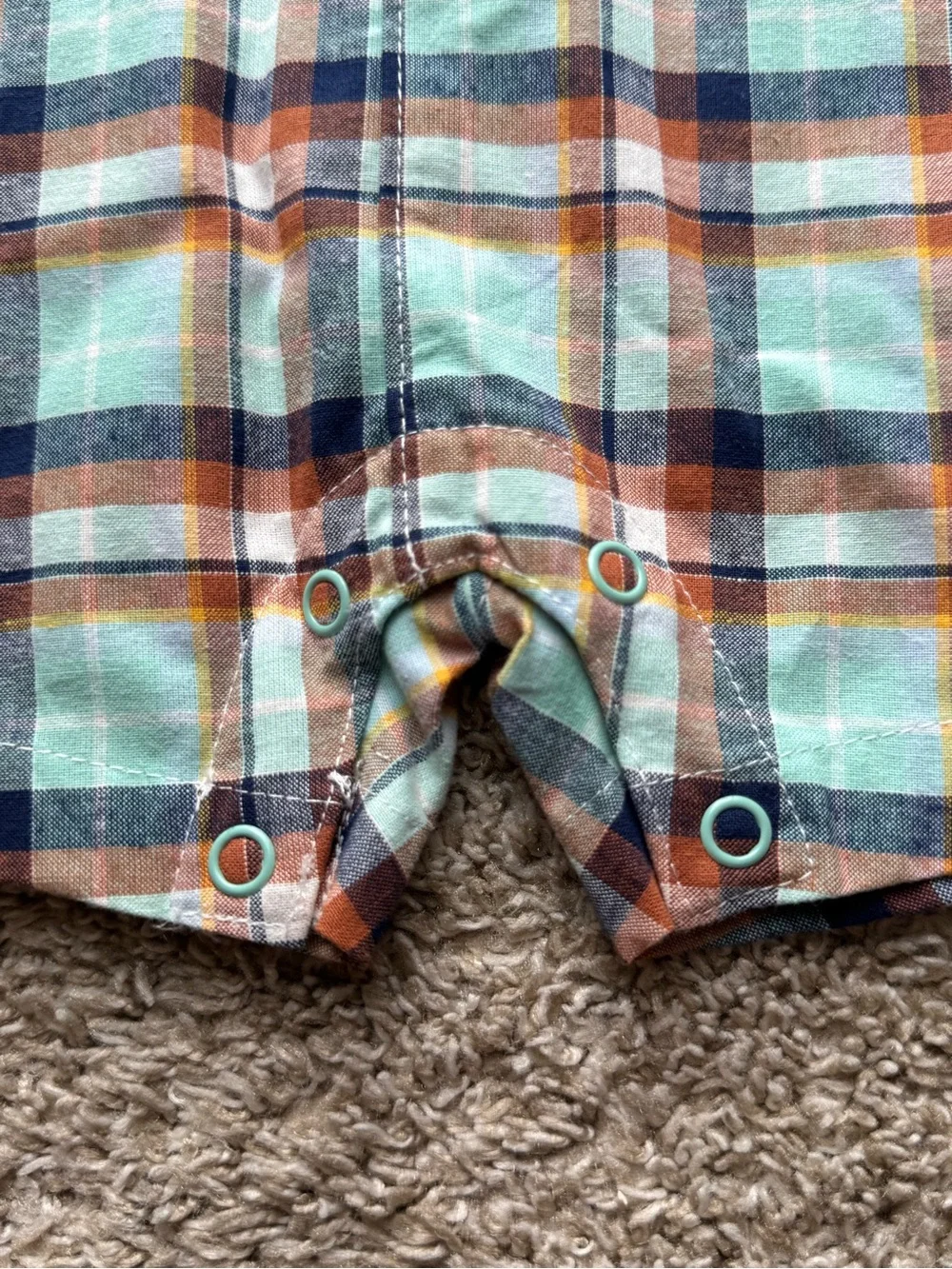 Carter’s Plaid Button Front Short Sleeve Romper Baby 9 Months NWT